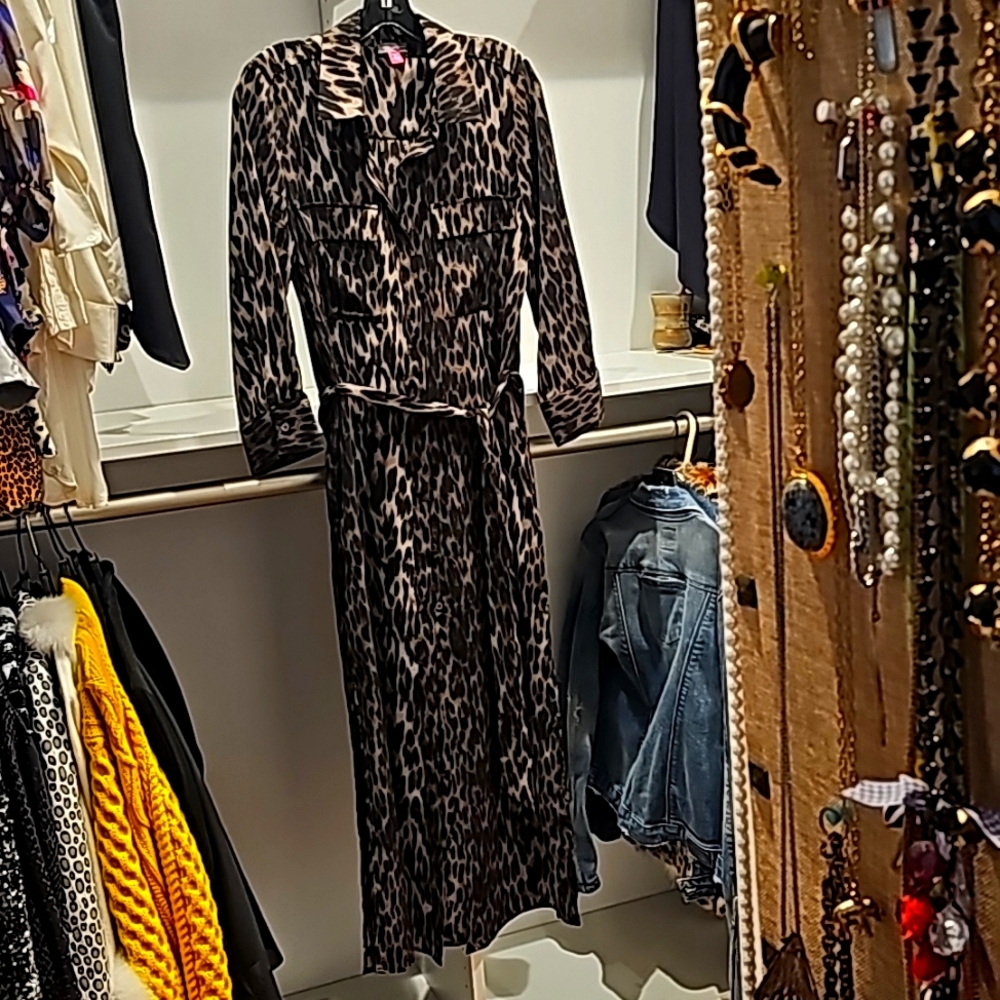 Vince Camuto Leopard Spring Dress Size M